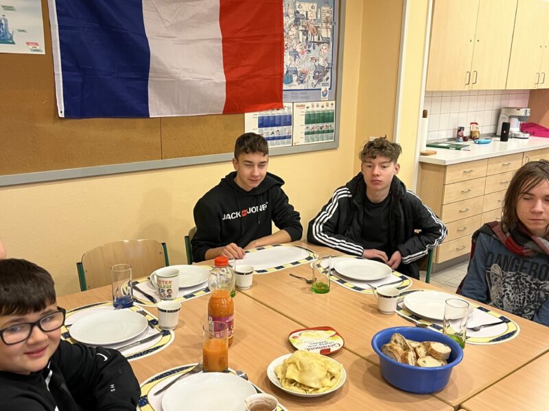 11FE00F5-C75C-4CD4-AC95-36A3FD7E31C3