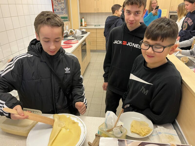 5F297C56-072C-46ED-A250-F985A5361A39