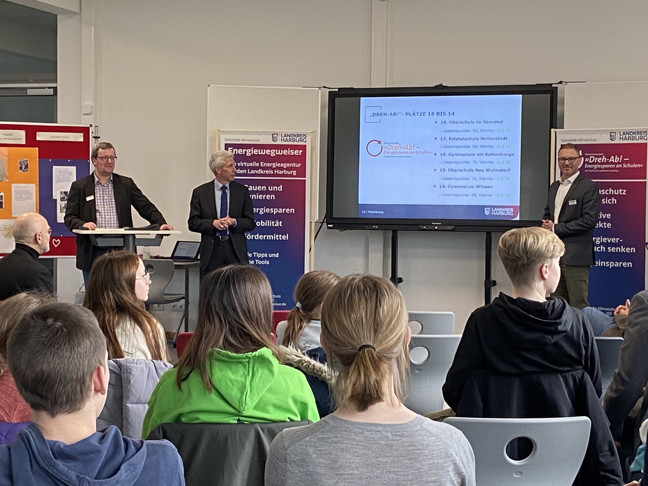 61CA14F8-1E6D-4520-90C0-610703EB7980